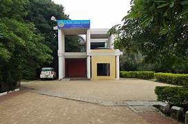 GOLDEN JUBILEE SCHOOL
