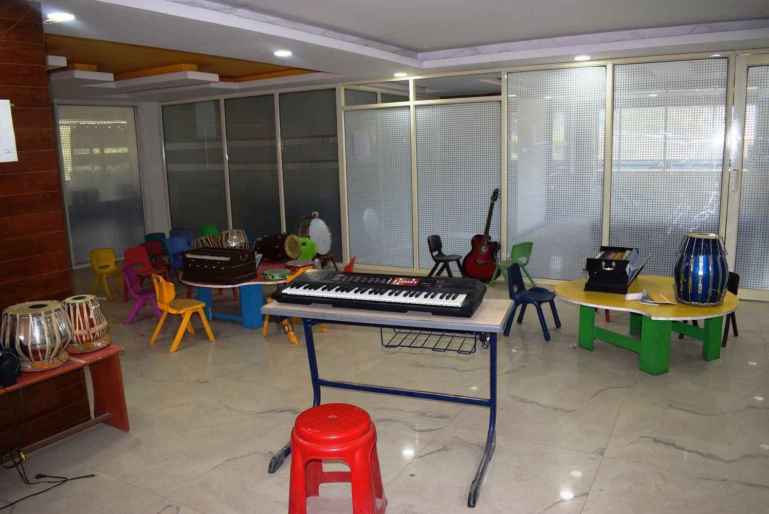 SHEMFORD FUTURISTIC SCHOOL